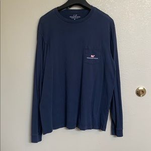 Medium black Vineyard Vines long sleeve T-shirt